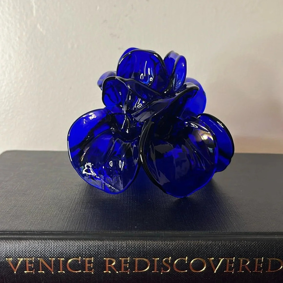 Pauly & Co RARE Pauly Venezia Cobalt Blue Glass Rose Taper Candle Holder - Picture 1 of 7